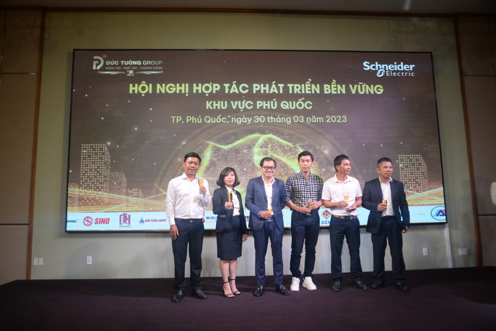 Hội nghị hợp tác phát triển bền vững được diễn ra thành công tốt đẹp tại Trung tâm hội nghị khách sạn SeaShells